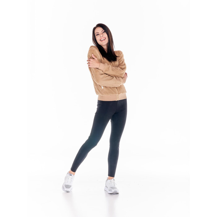 Giacca da donna in sherpa con cappuccio Basic