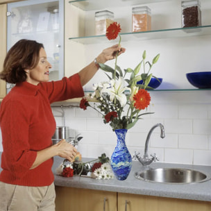 Puzzle 3D in ABS con 160 pezzi. Design Vaso tradizionale con Mare blu.