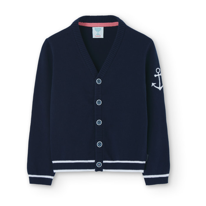 Chaqueta niño, tricotosa lisa, cuello pico, mangas largas