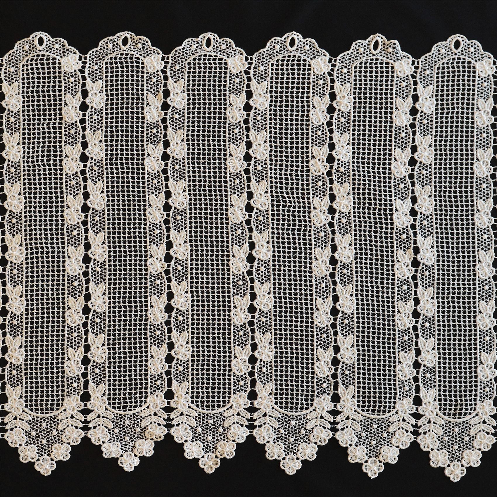 Brise Bise macramé motif fleurs - Ecru