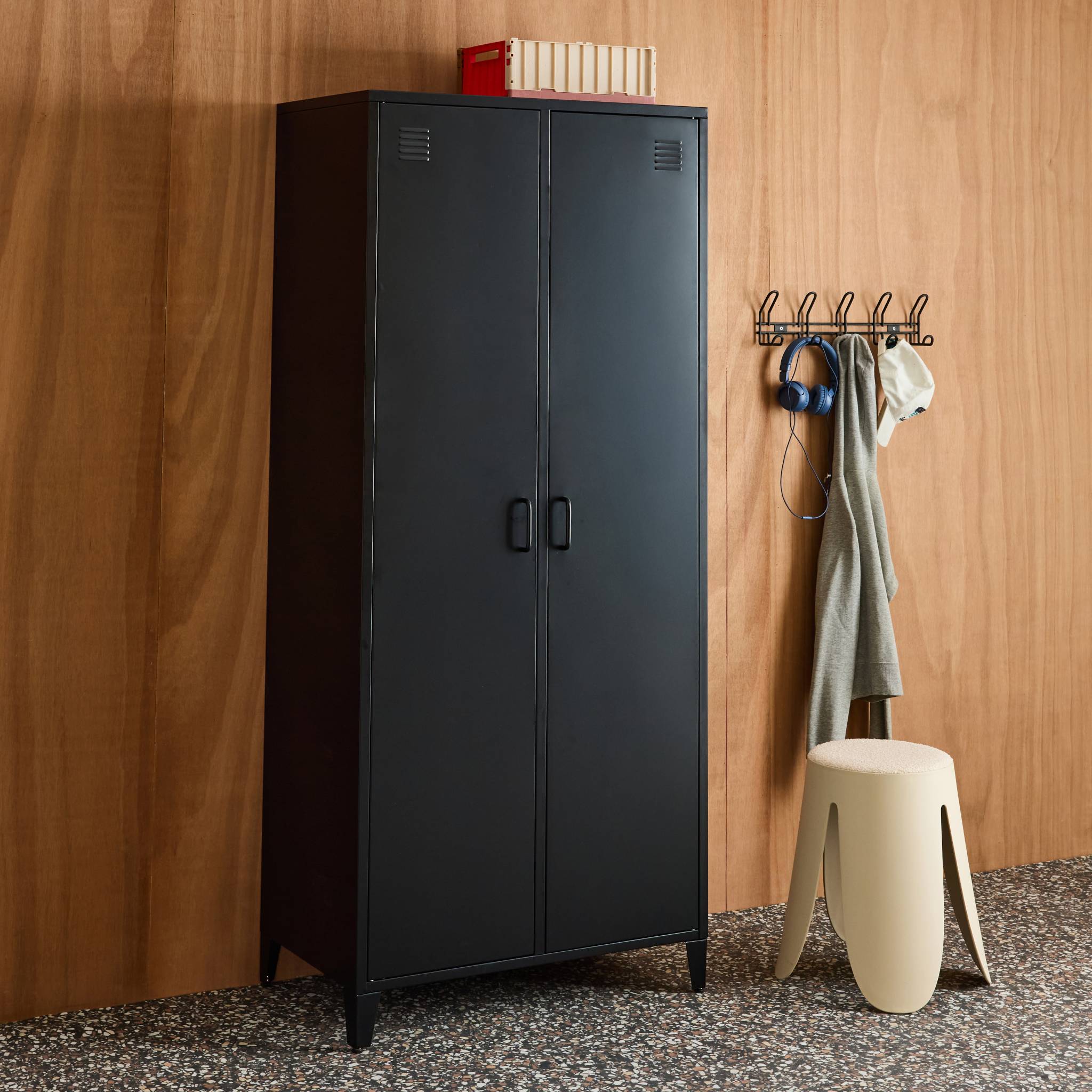 Armoire chambre dressing industriel métal 2 portes, 4 étagères, 1 penderie  SOHO