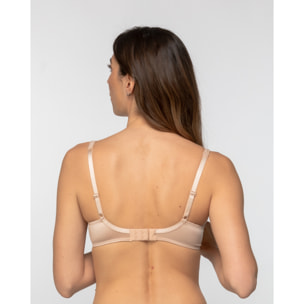 Sujetador de sujeción perfecta. Con aros, hecho en una microfibra satinada