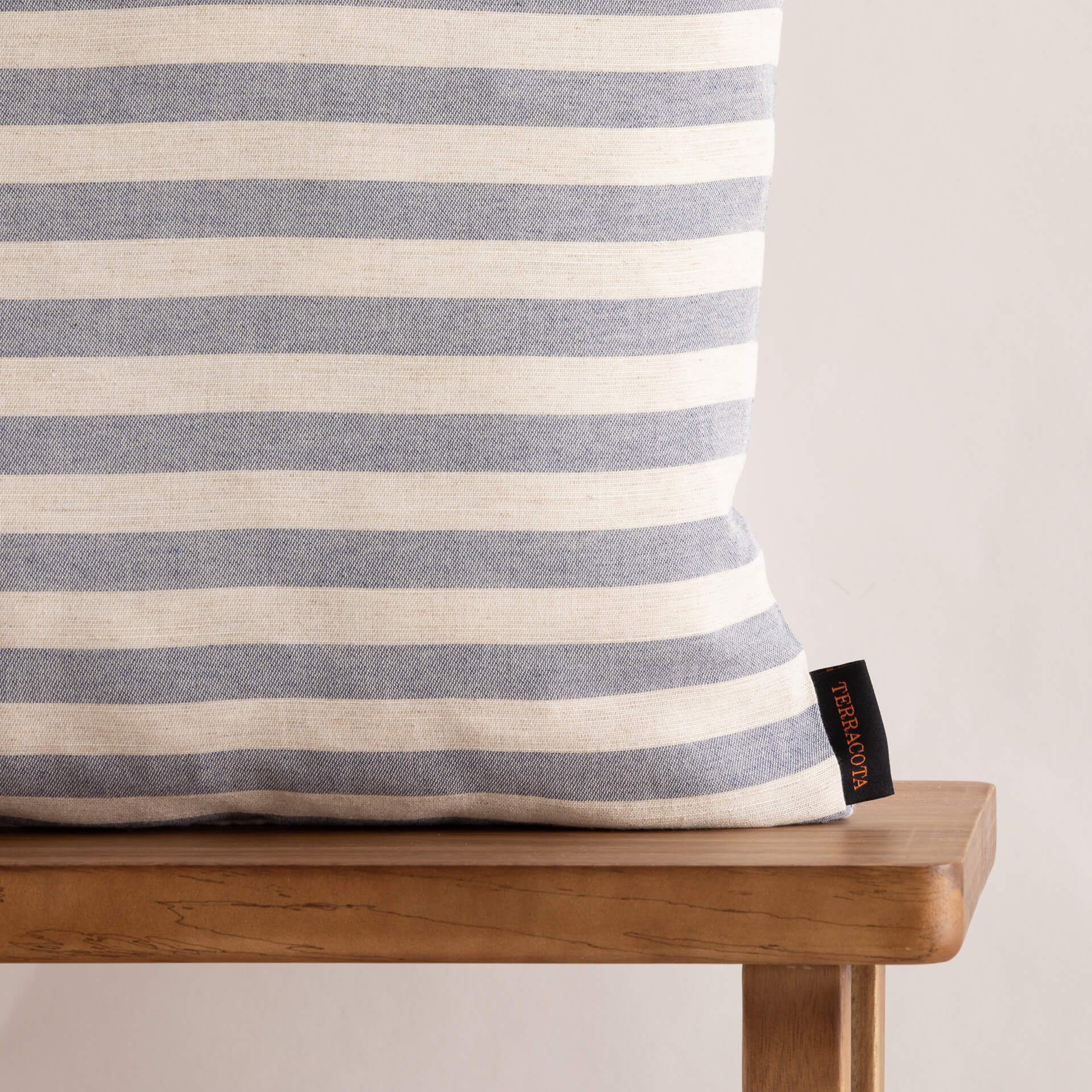 Housse de coussin jacquard 30x50 cm Jávea Grande Bleu