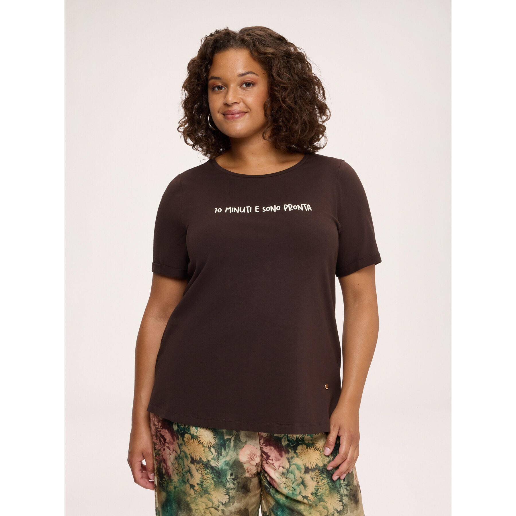 Fiorella Rubino - T-shirt in cotone con scritta funny - Marrone