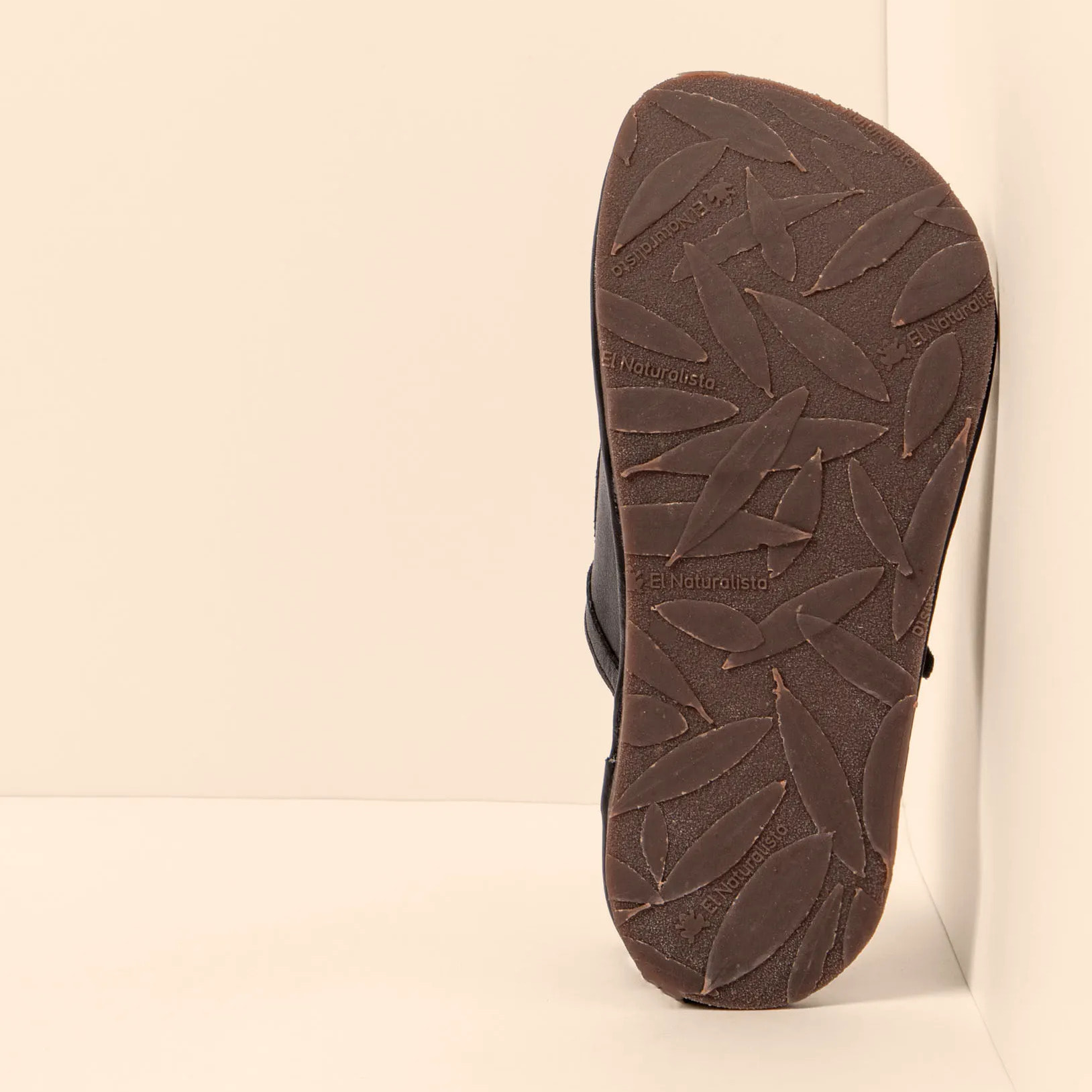 Sandalias N5684 SOFT NAPPA BLACK/ BARE SANDALS color Black