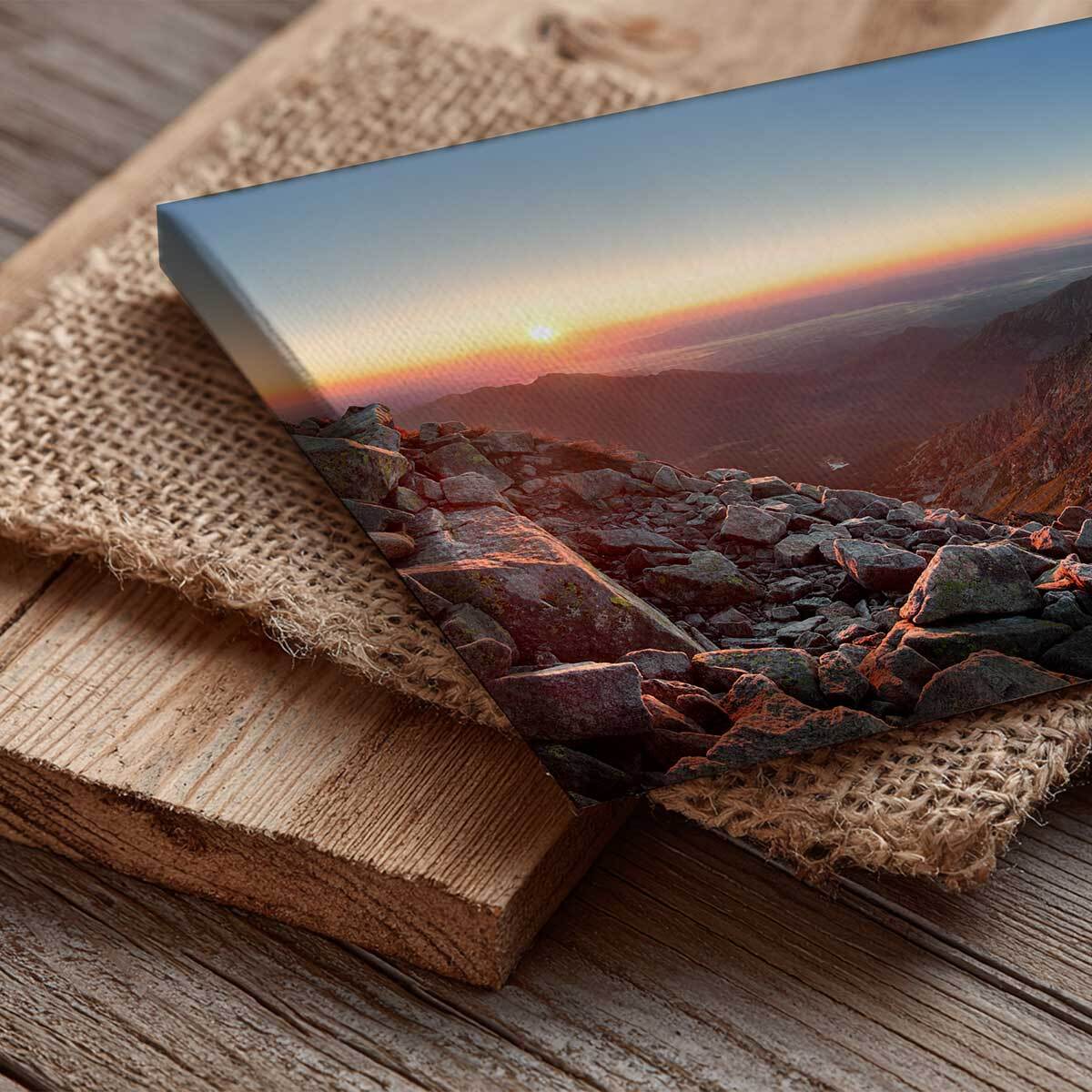 Tableau panoramique crêtes rocheuses lever de soleil Toile imprimée