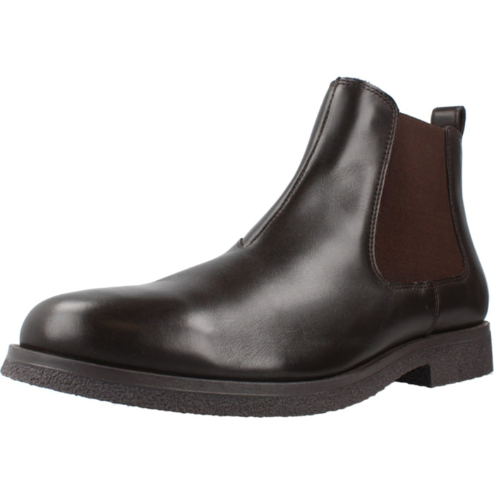 Botines Hombre de la marca GEOX  modelo U2658A 00043 MARRON