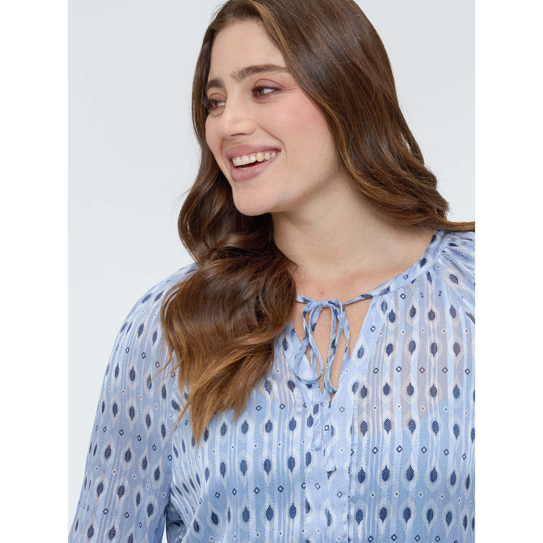 Fiorella Rubino - Blusa en tejido lurex con estampado - Light - blue
