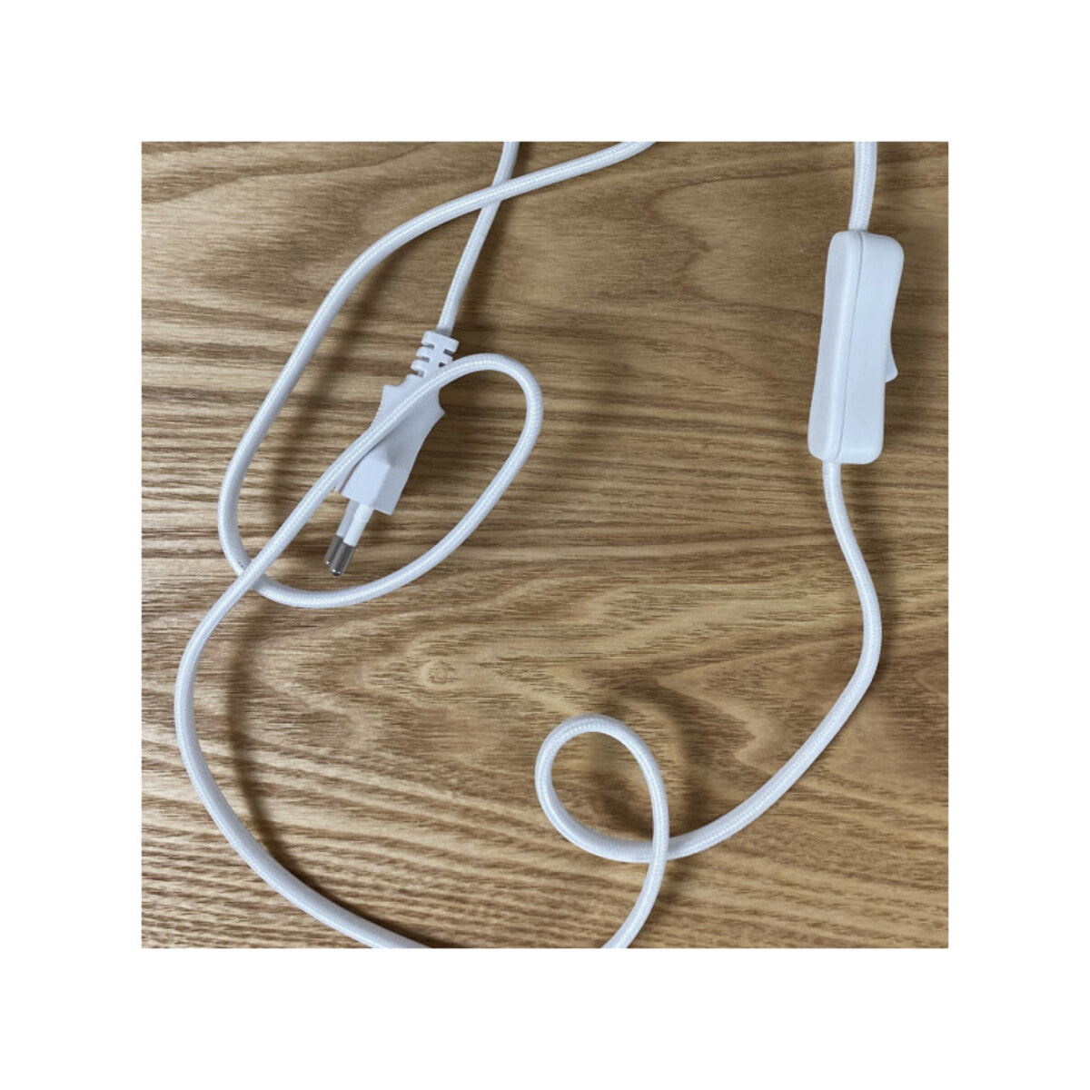 Lot de 2 lampes de chevet en béton blanc H12 cm - PRAO 969