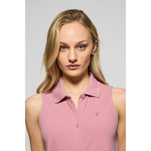 Vestito rosa cipria smanicato e abbottonato con monogramma ricamato