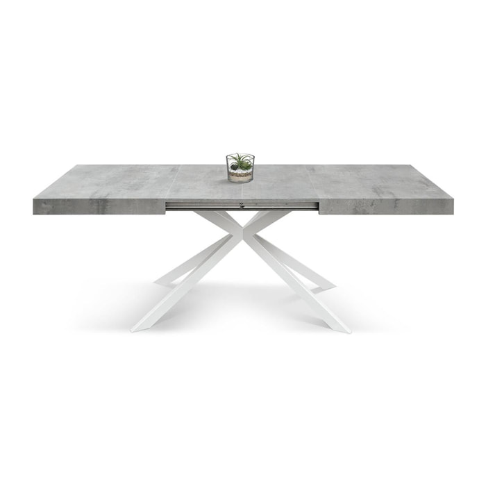 Tavolo CAMAIORE in legno, finitura grigio cemento e base a X in metallo bianco, allungabile 180×90 cm – 260×90 cm