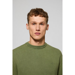 Maglione a girocollo verde chiaro tinto in capo con logo ricamato