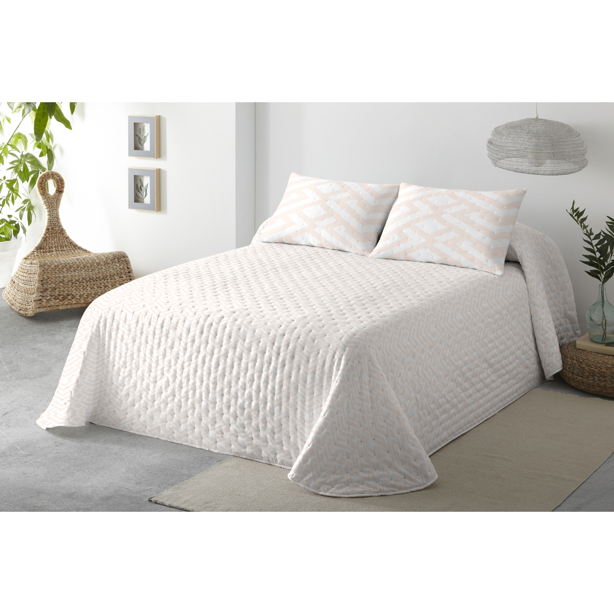 COLCHA SUAVE REVERSIBLE DN TRIANA ORO