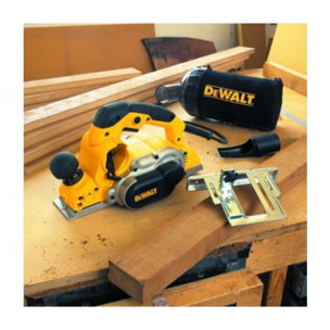 Rabot DEWALT 4 mm 1050 W - D26500K