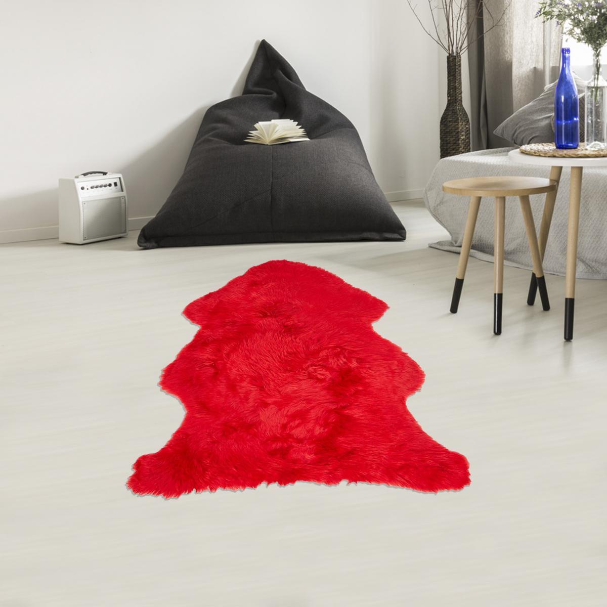 Authentique peau de mouton chaude et épaisse, teintée rouge