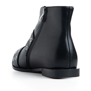 Tronchetto a punta con doppia maxi-fibbia - NERO