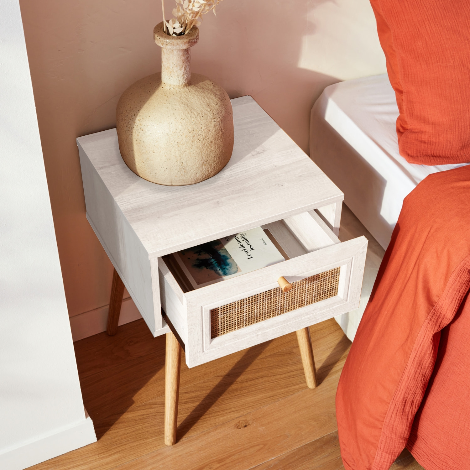 Table de chevet décor bois et cannage 1 tiroir BOHÈME