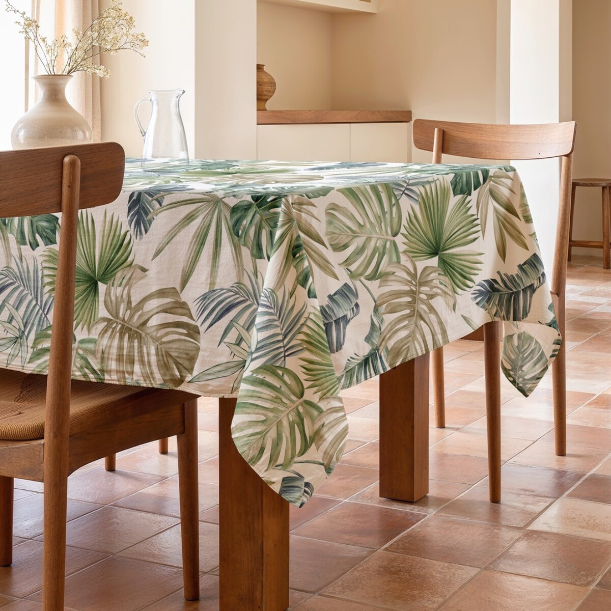 Nappe imprimée anti-tâches BETIA VERDE