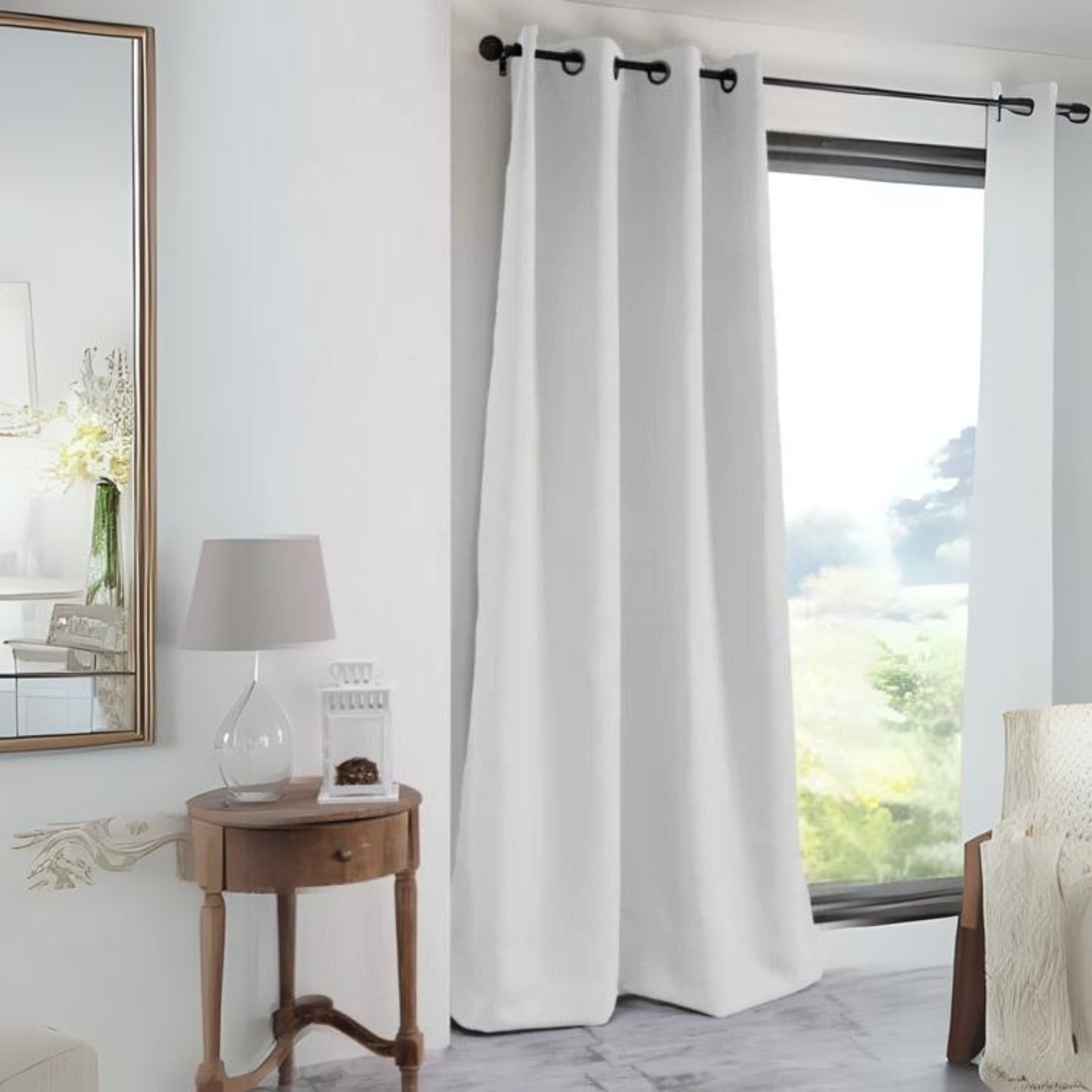 Rideau occultant uni 210gr/m2 - Blanc