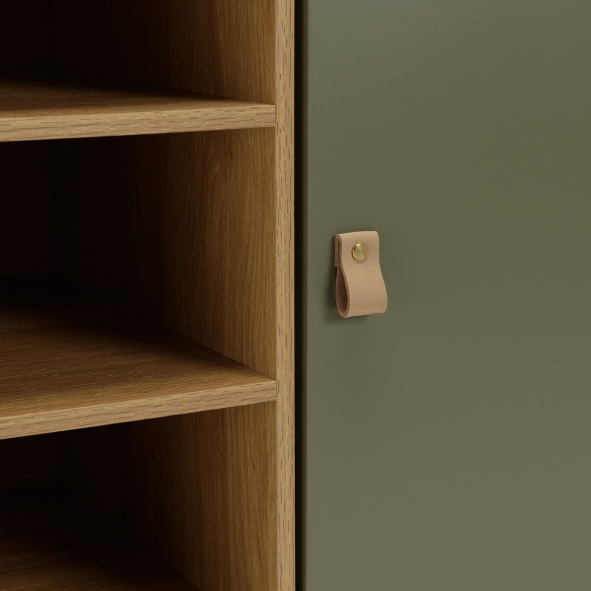 ETHAN - Buffet 1 porte 3 tiroirs 3 niches bois naturel vert
