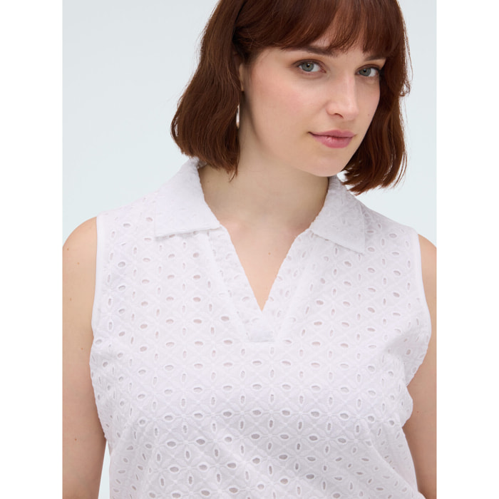 Fiorella Rubino - T-shirt in San Gallo con collo polo - Bianco