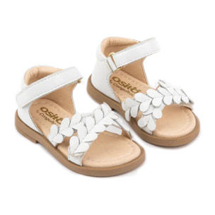 Sandalias De Bebé En Blanco