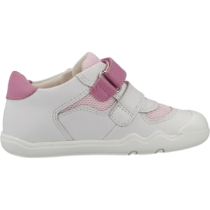 Zapatillas Niña de la marca GEOX  modelo B STEPPIEUP BLANCO