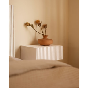 Pack de 2 tables de chevet flottantes en bois massif ton blanc de 40cm Hauteur: 15 Longueur: 40 Largeur: 25.5