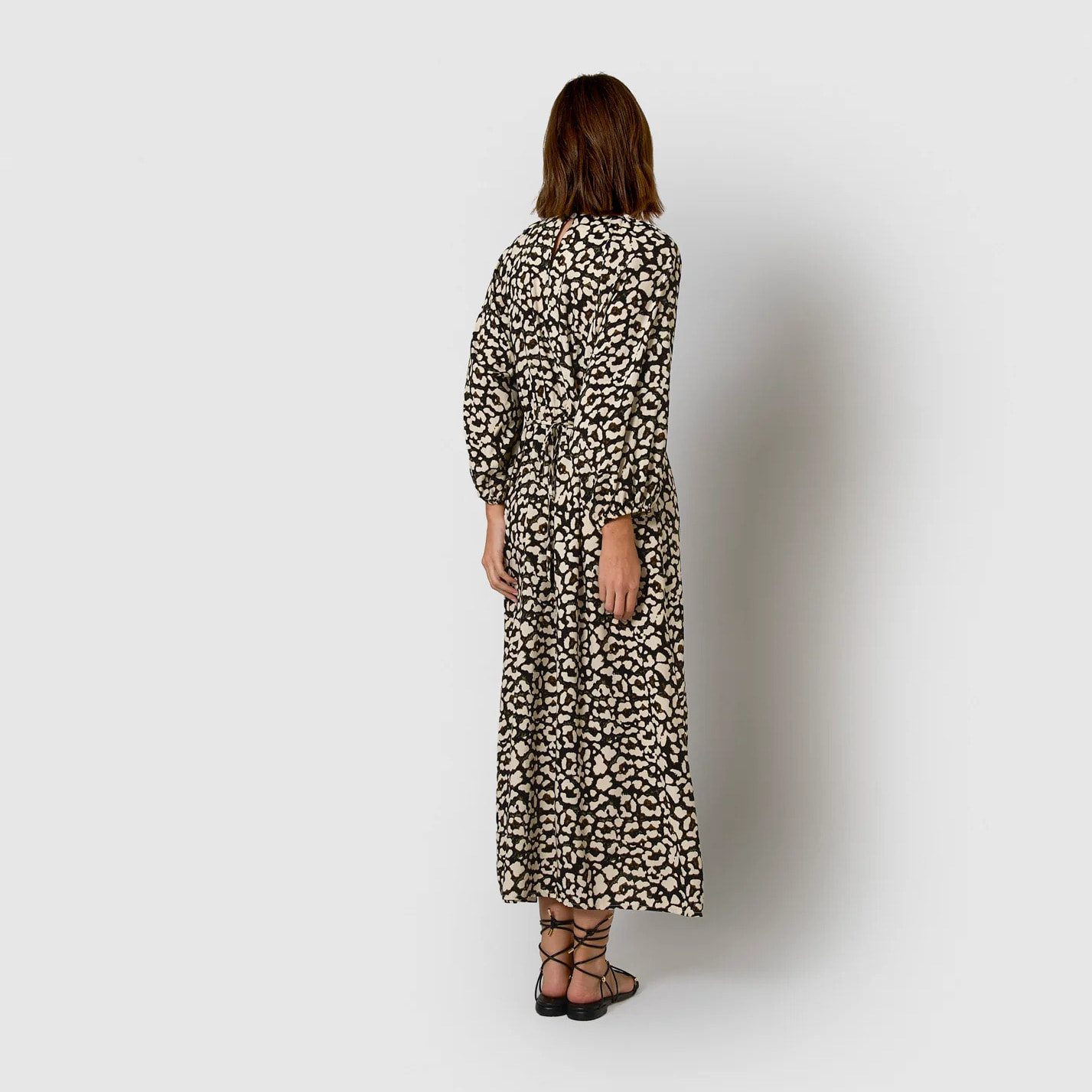 Vestido midi viscosa vitamin negro