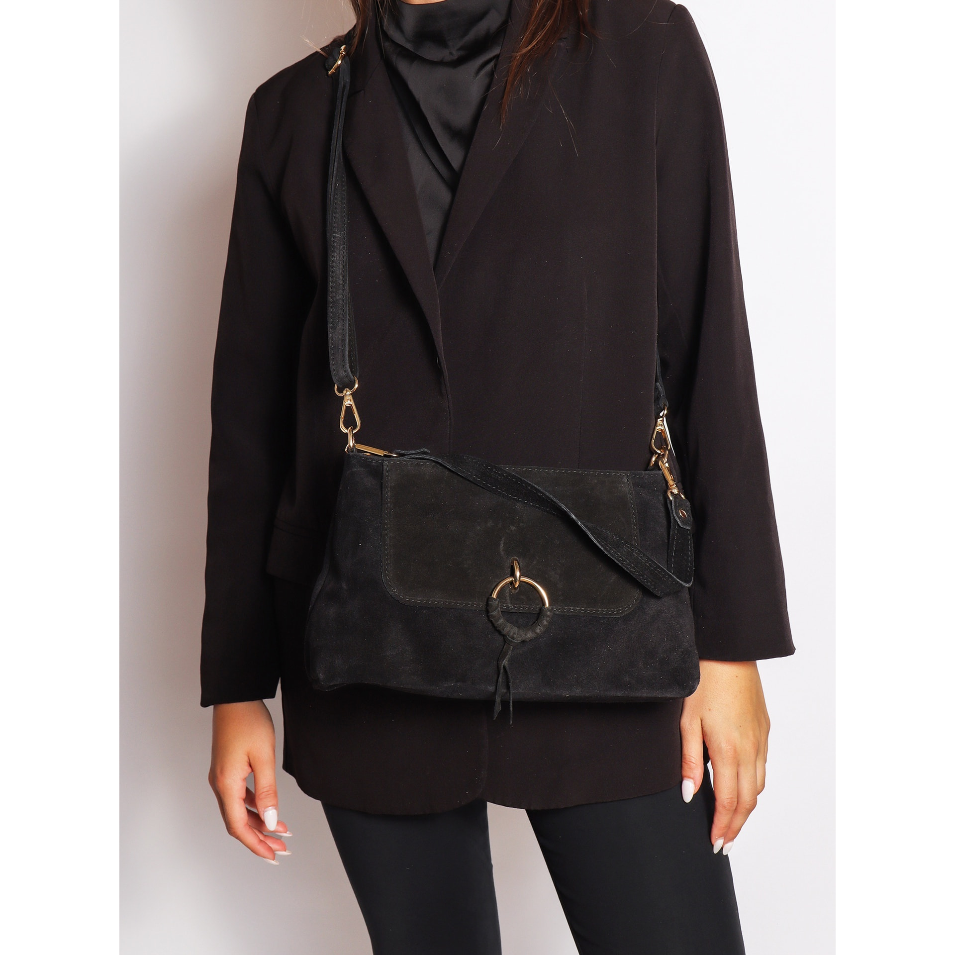 Gave Lux Borsa a tracolla