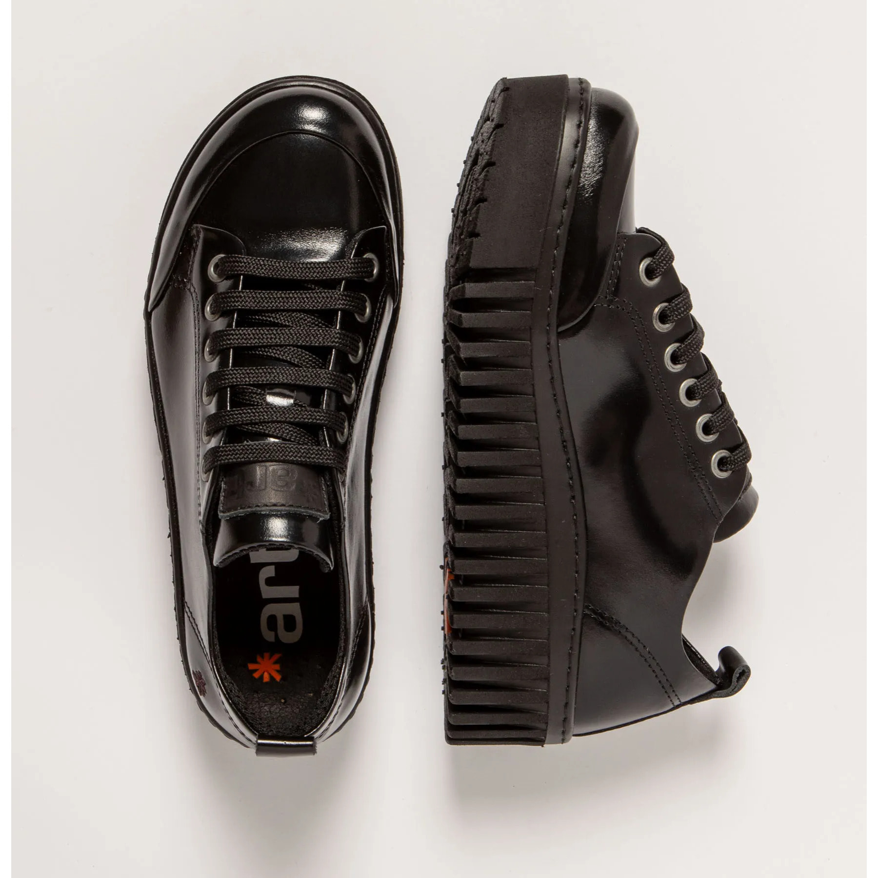 Zapatos 1535 NAPPA SHINNY BLACK/BRIGHTON color Black