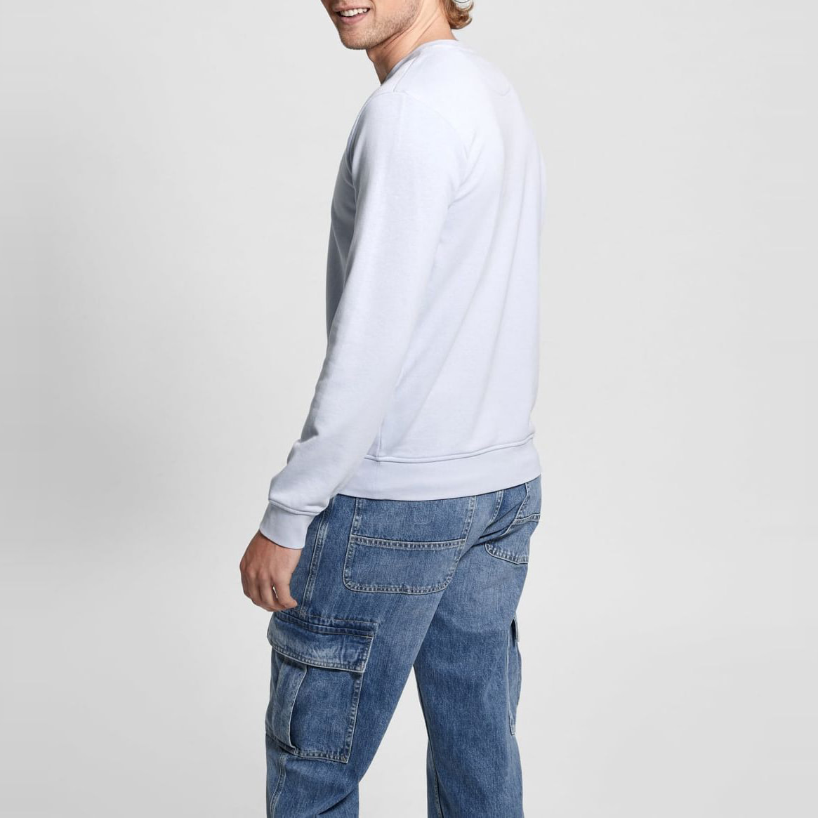 Sweat - broderie - logo - bleu clair