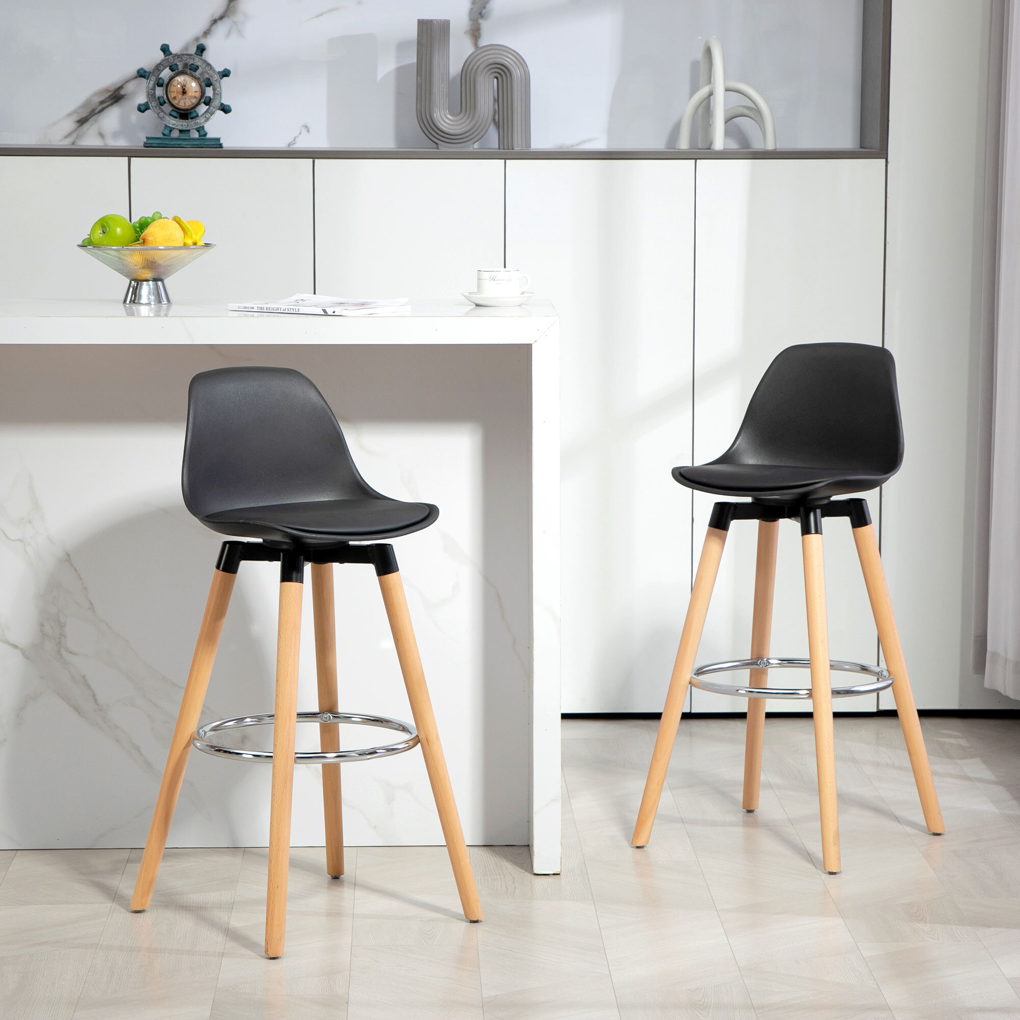Tabourets de bar style scandinave - lot de 2 tabourets de bar avec repose-pieds - piètement bois de hêtre assise PU noir
