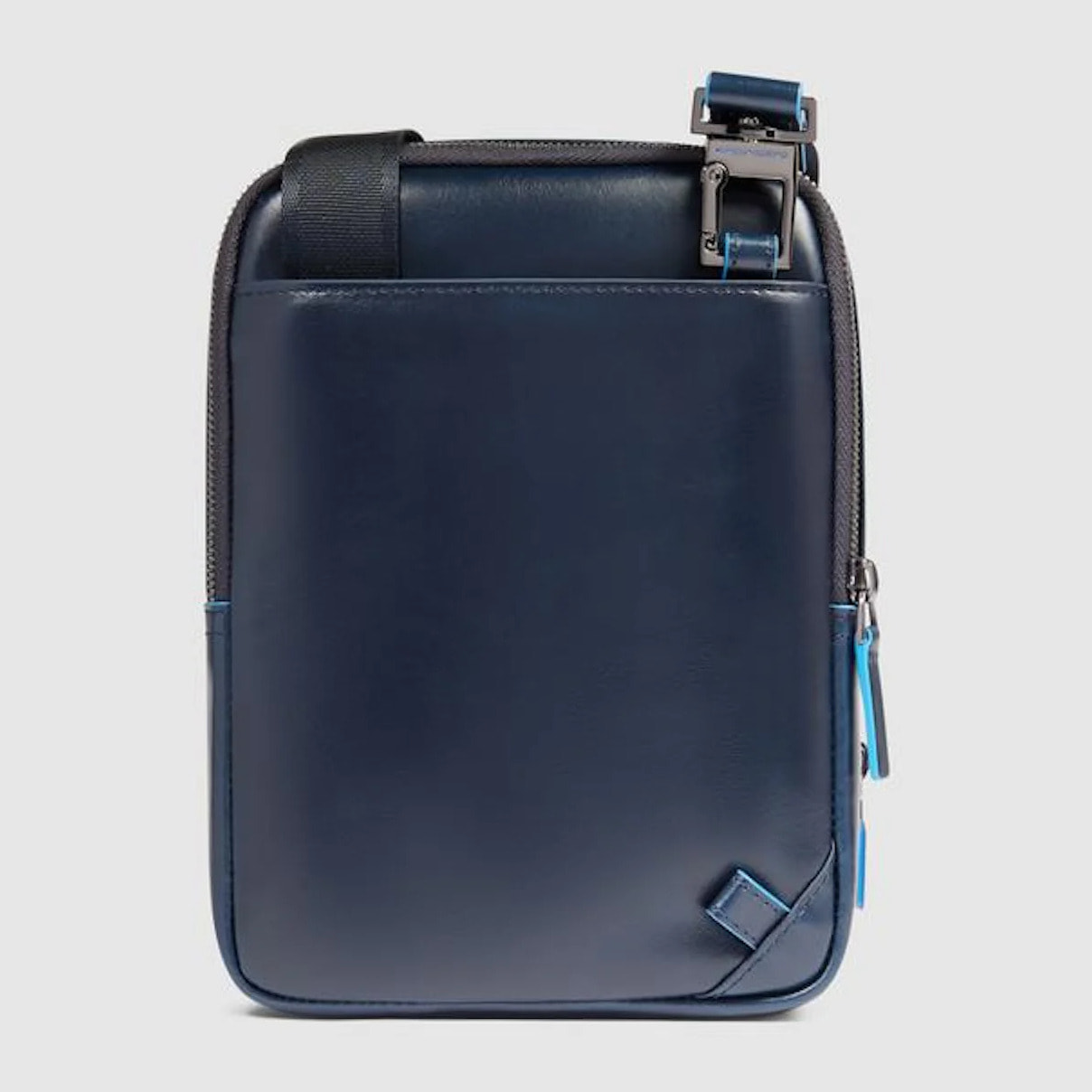 Piquadro Borsello in pelle porta iPad®mini con tasca per AirPods® e protezione RFID