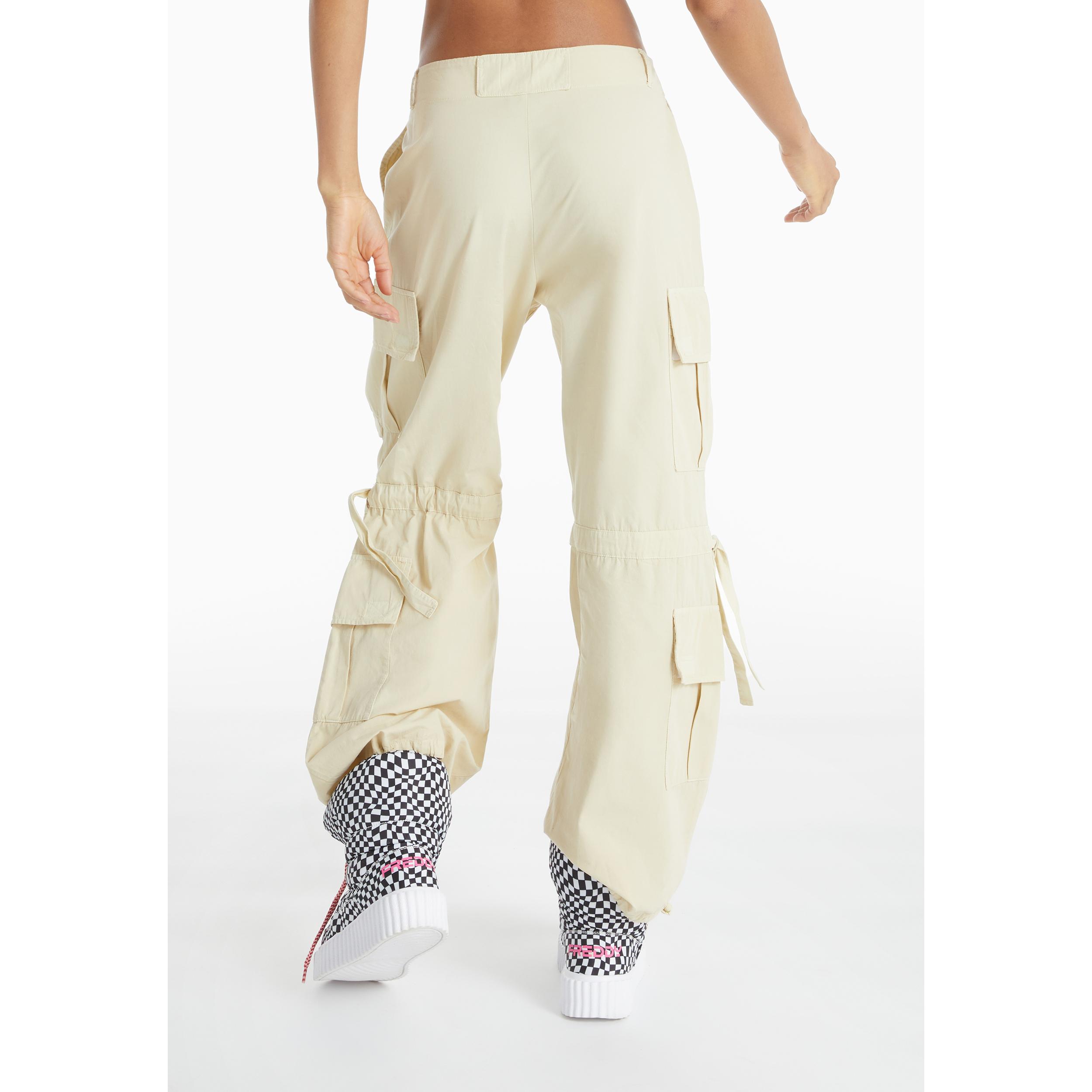 Pantaloni cargo con doppie tasche e coulisse intermedia