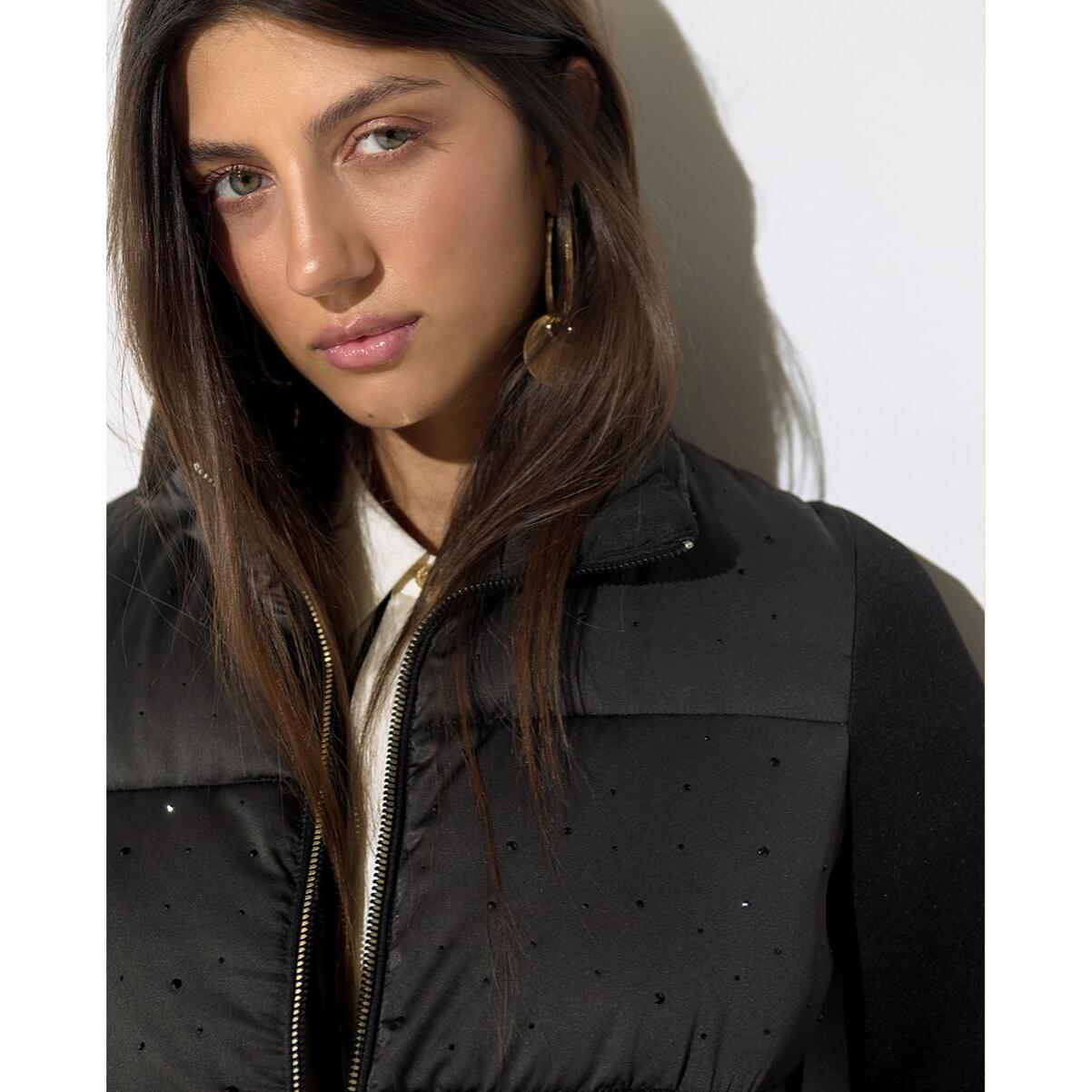 Anorak in raso tempestato di strass