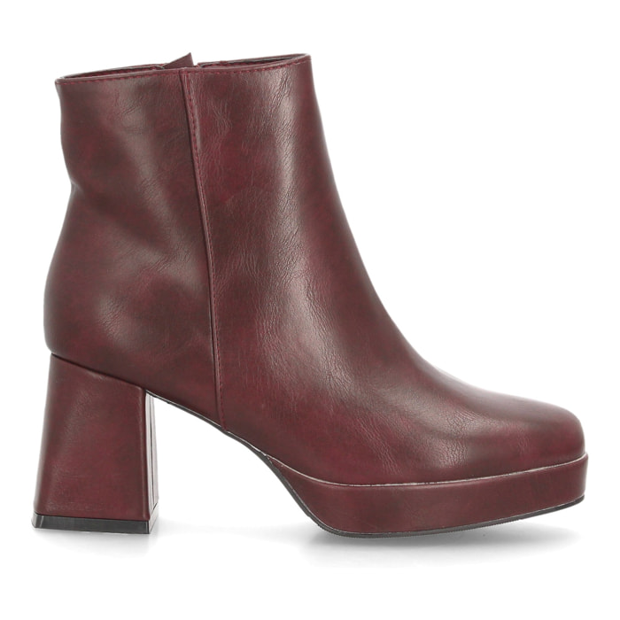 Botines plataforma con tacón ancho para mujer