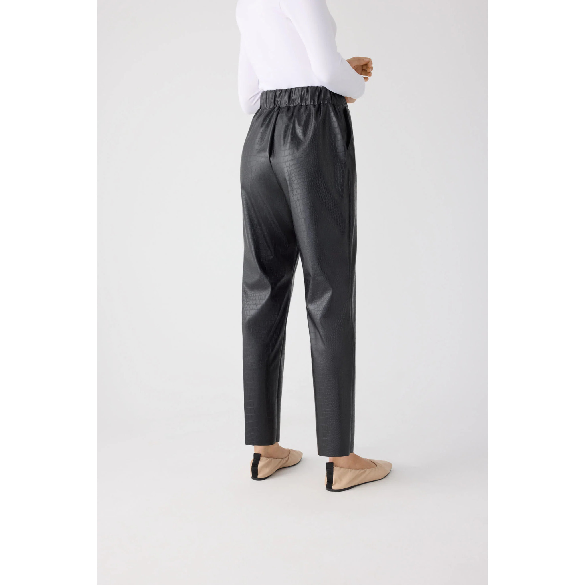 Pantaloni jogger