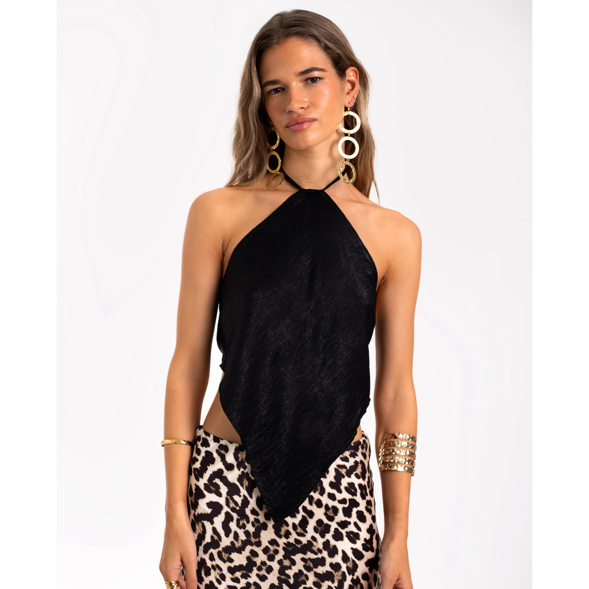 Top de mujer efecto pañuelo con lazada