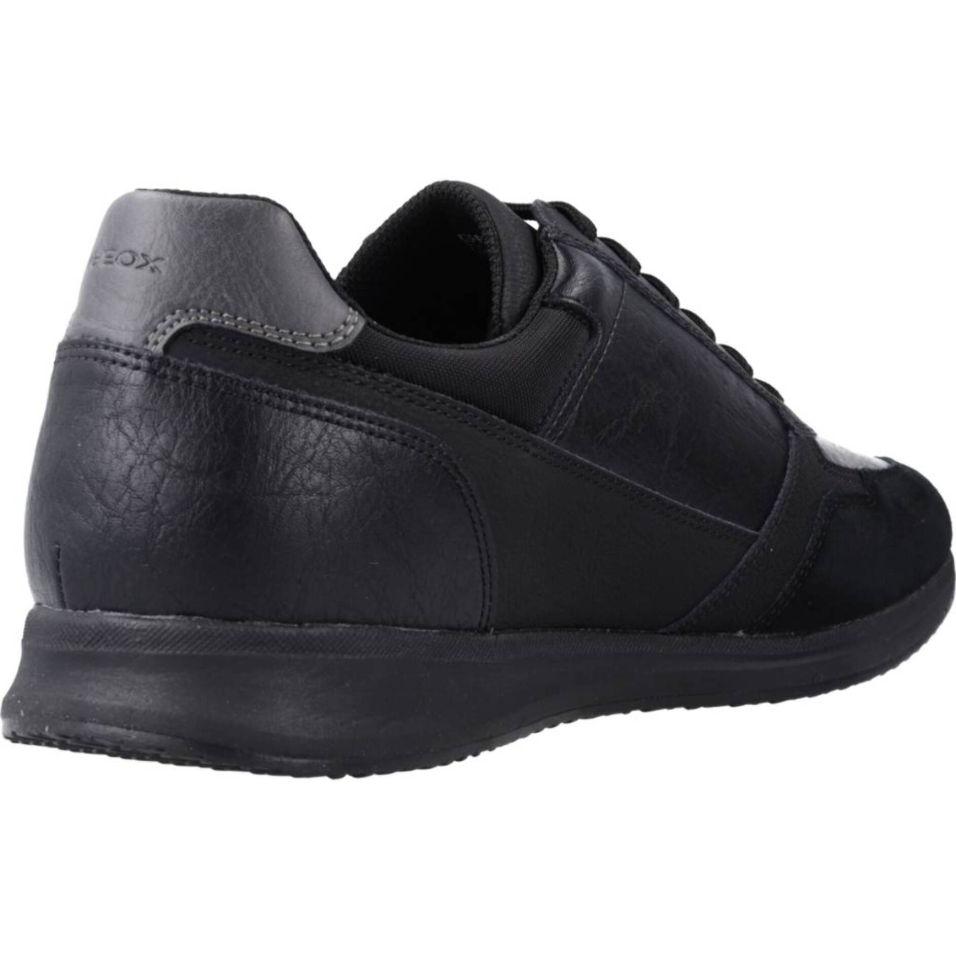 Sneakers de  Hombre de la marca GEOX  modelo U AVERY NEGRO
