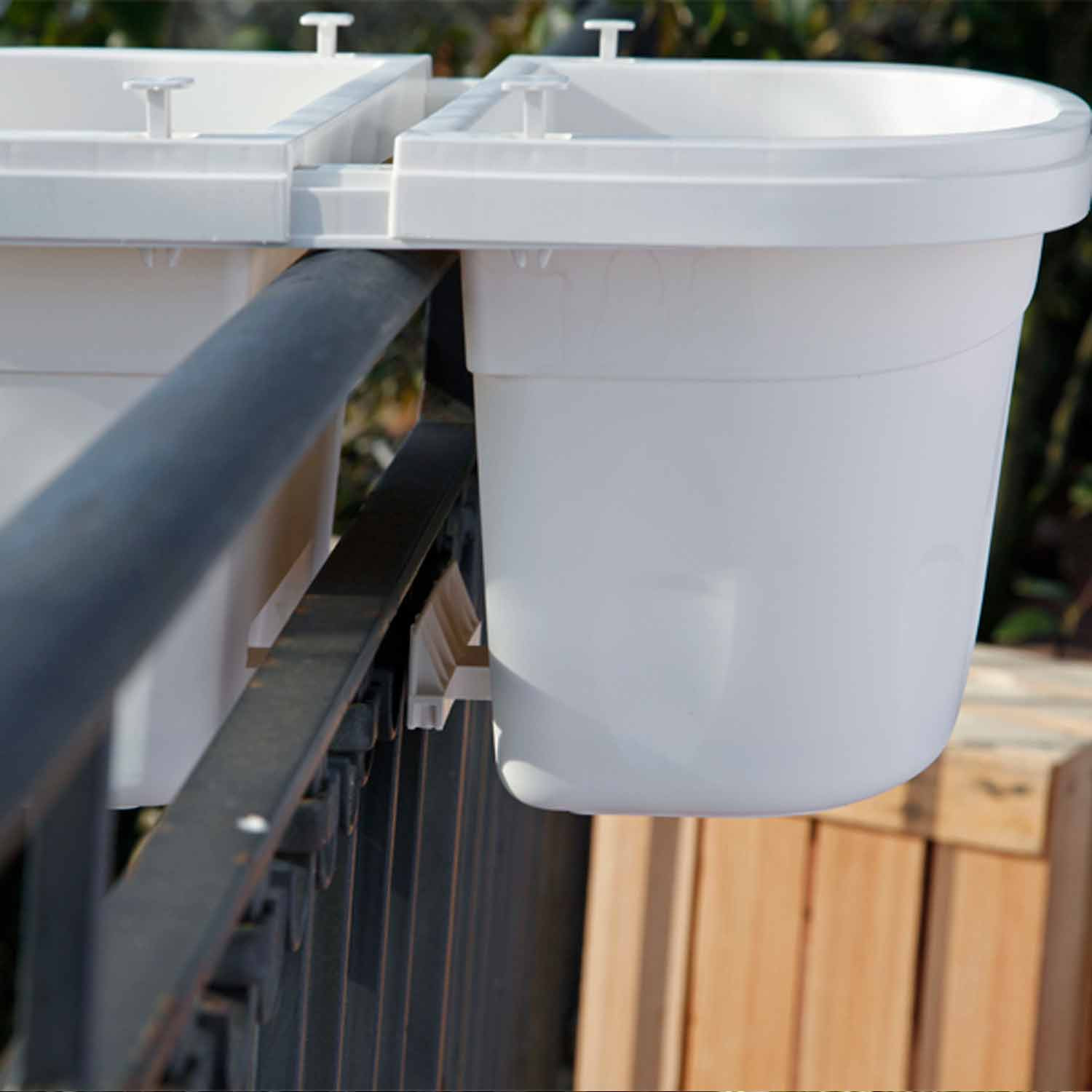 Klunia 40 - set di 2 balconiere doppie da 40cm con agganci regolabili e riserva d'acqua Bianco