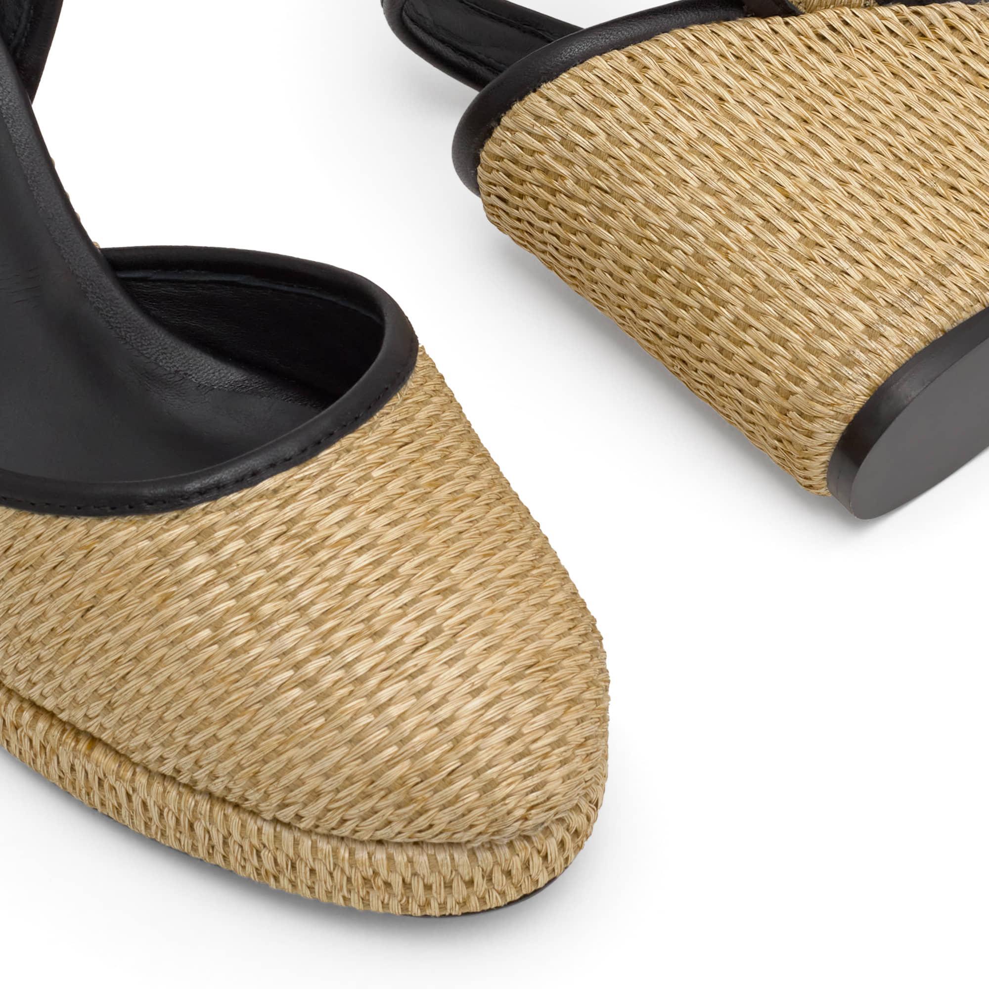 Alpargata de cuña Cass en napa y rafia con cierre de pulsera