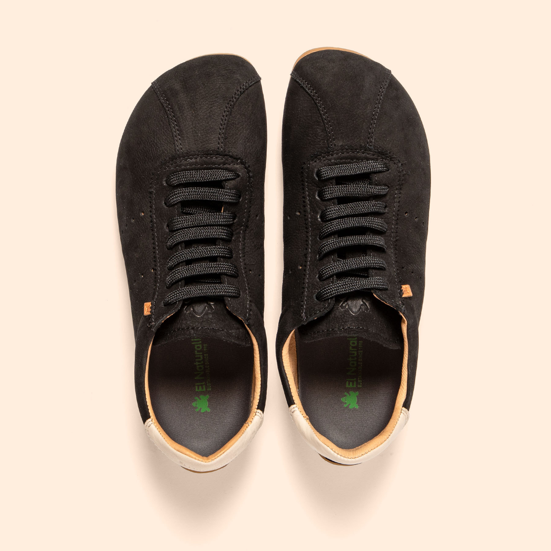 Zapatos N5935 NOBUCK BLACK/ONDINA color Black