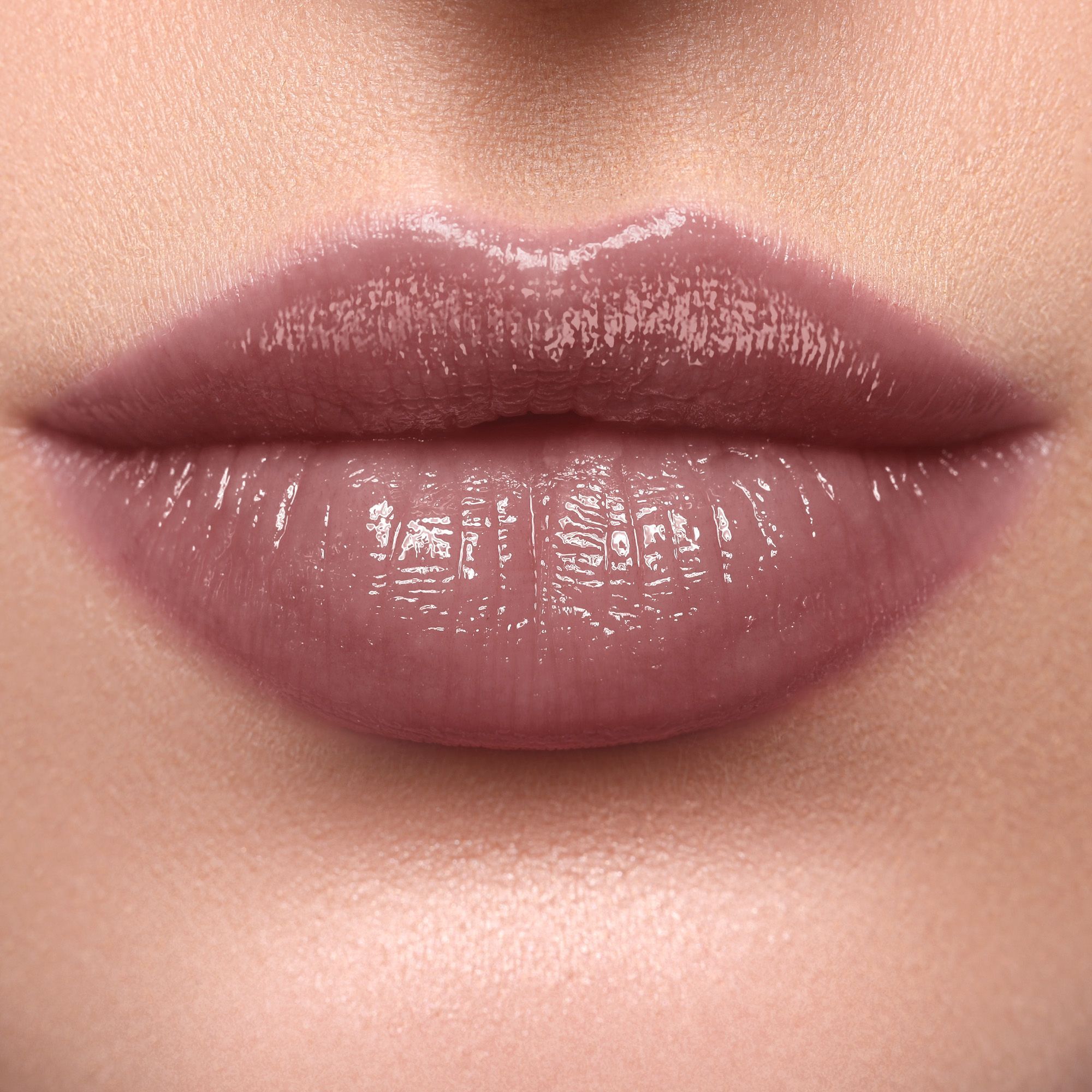 HYDRASHEER GLOSSY LIPSTICK Rossetto dal finish glossato