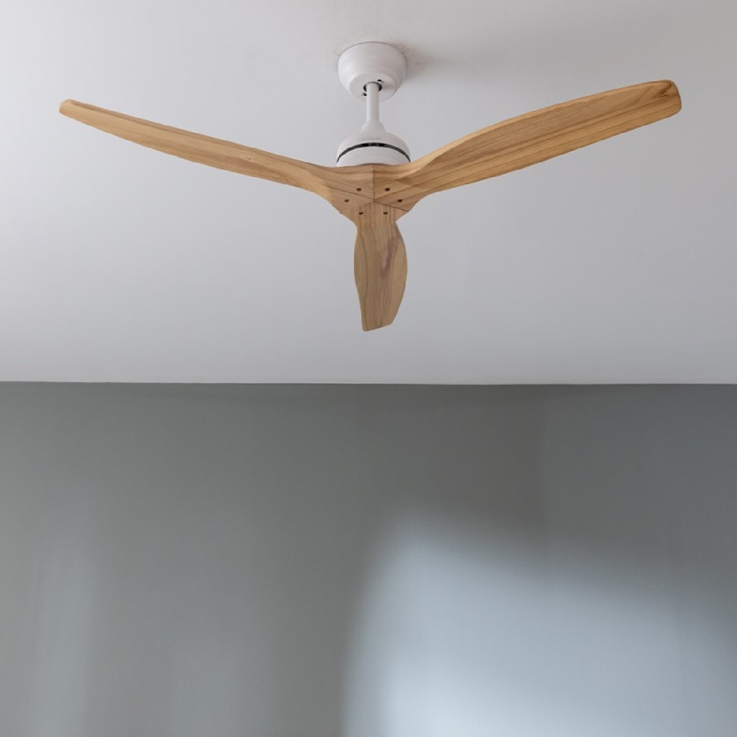 Ventilateurs de plafond EnergySilence Aero 5270 White&BlackWood Cecotec