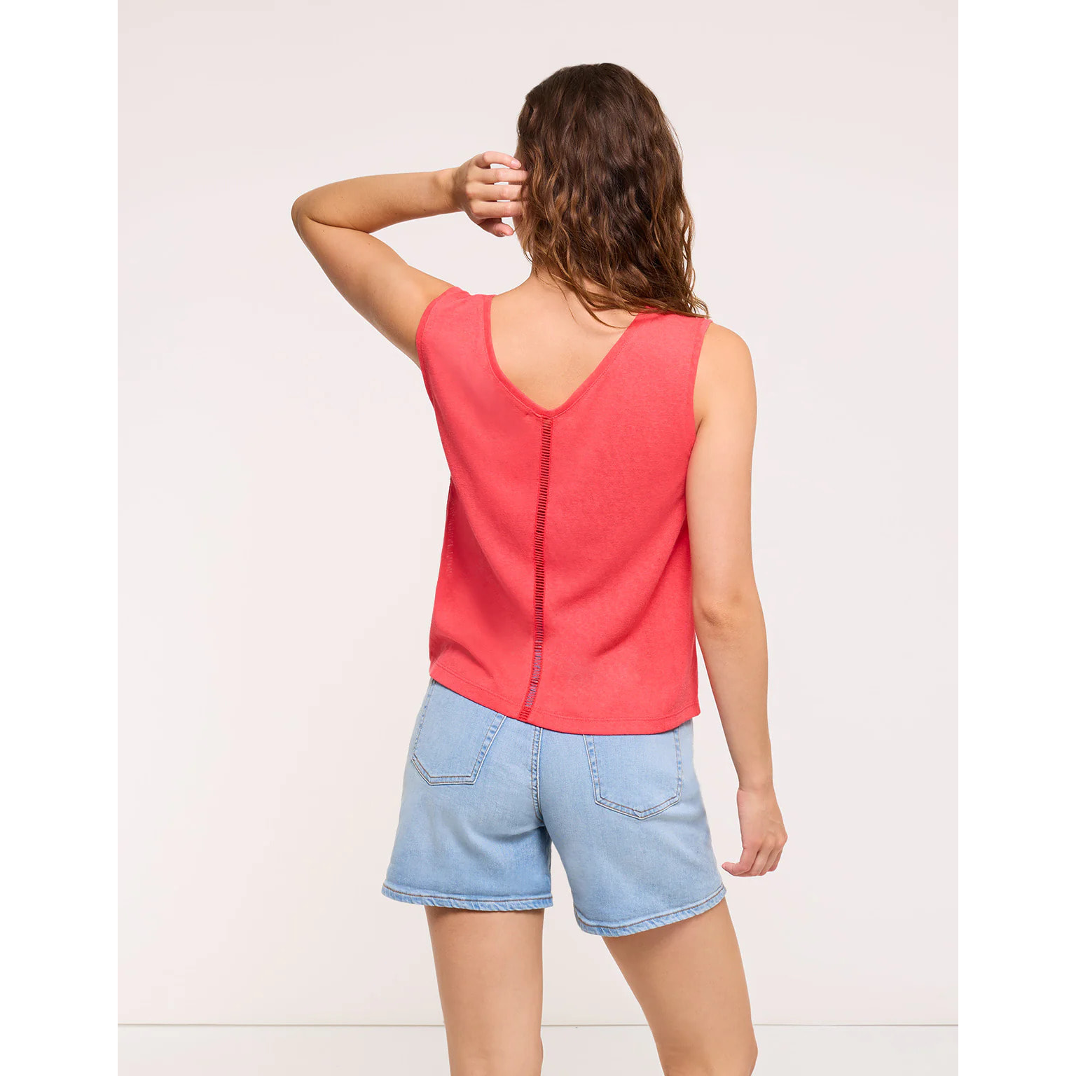 Camiseta Tirantes Detalle Calado Espalda Coral - Kia