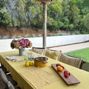 Set d'une nappe et 8 serviettes de table jaune   CAMARO