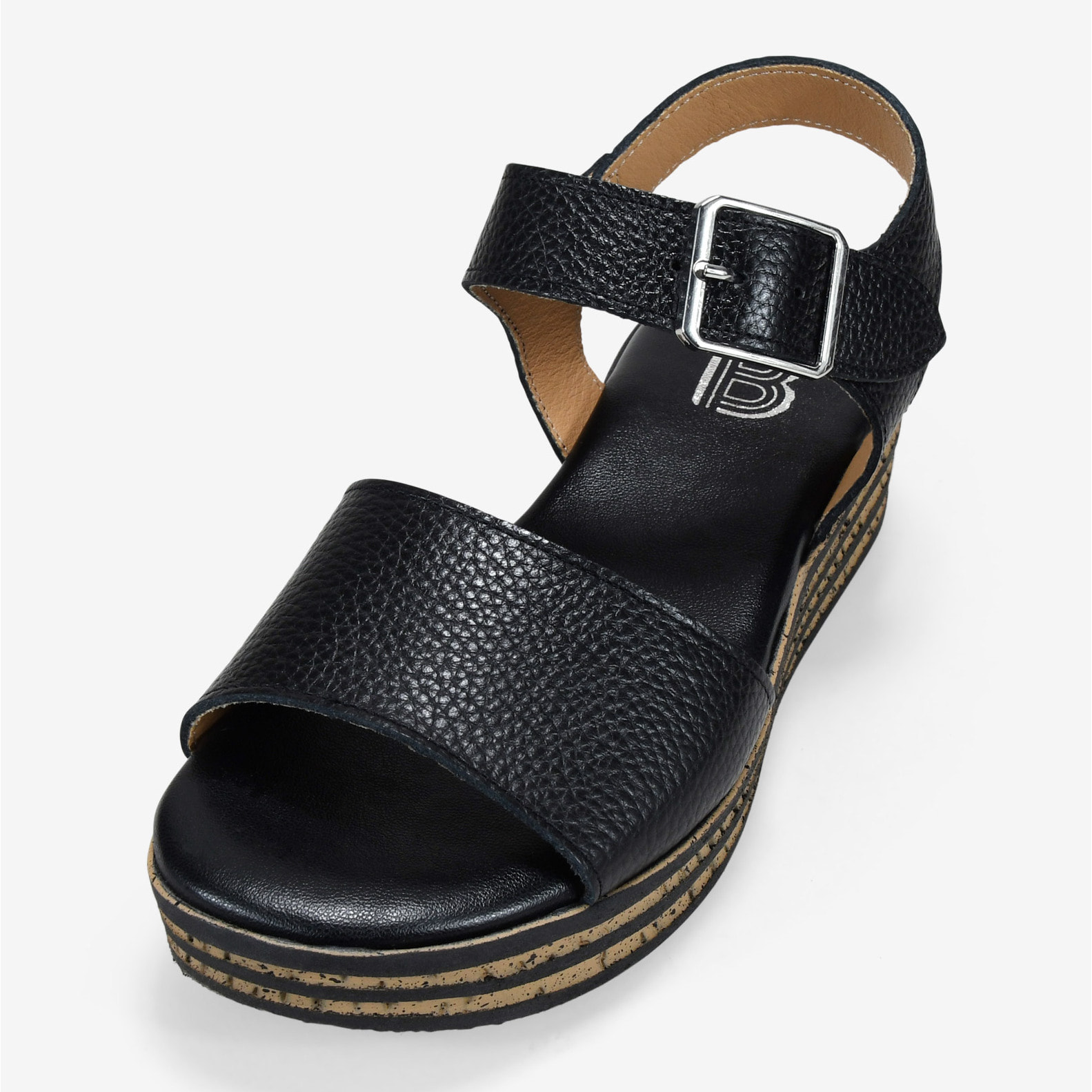 Sandalias negras en piel con cuña