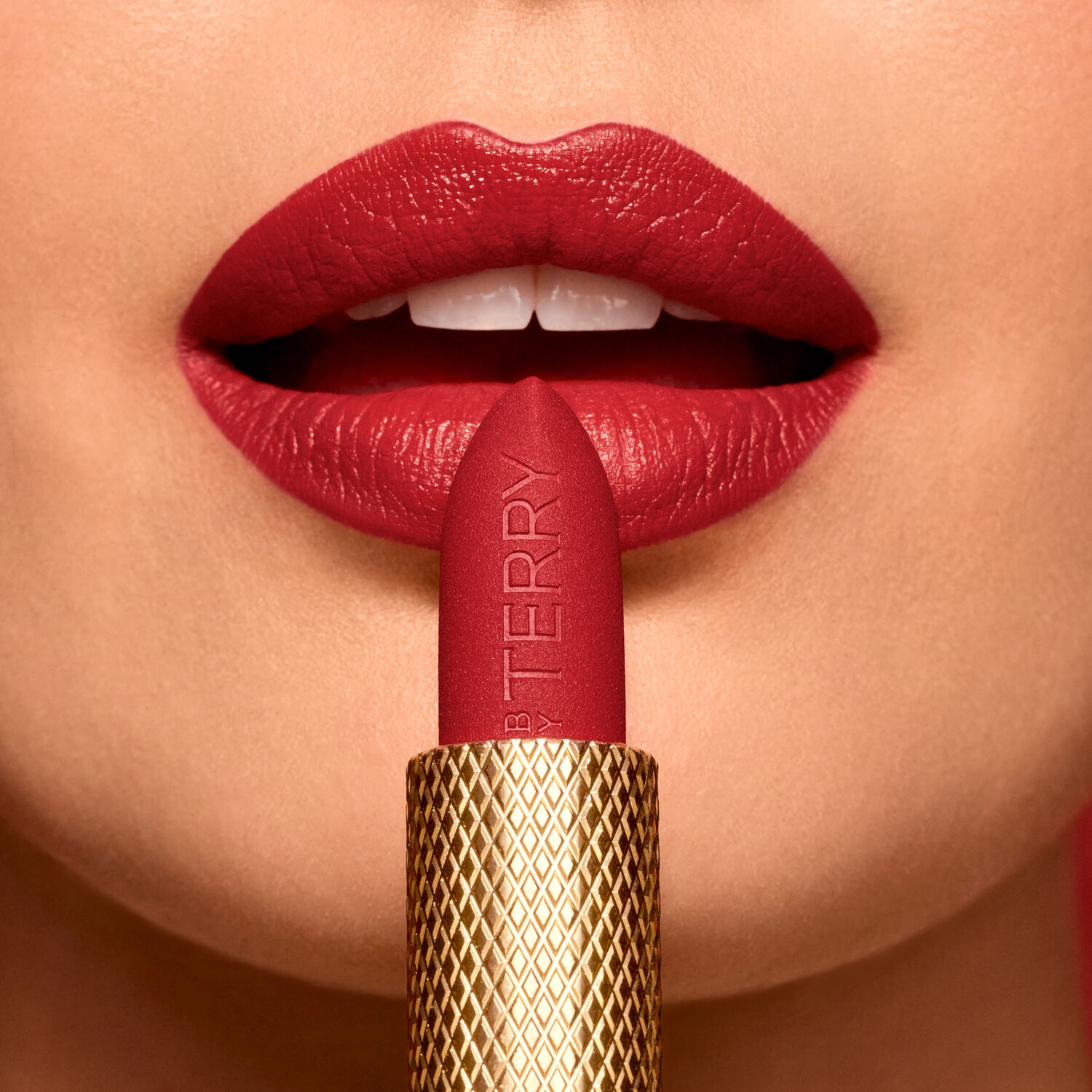 Rouge Opulent - Rouge à lèvres Sérum Hydra-Jeunesse
