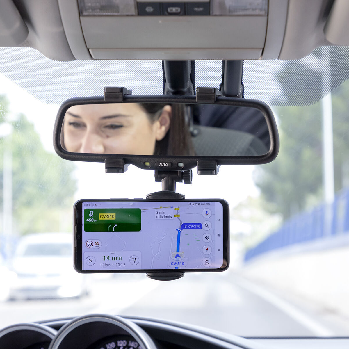 Soporte de Smartphone para Espejo Retrovisor Stropp InnovaGoods